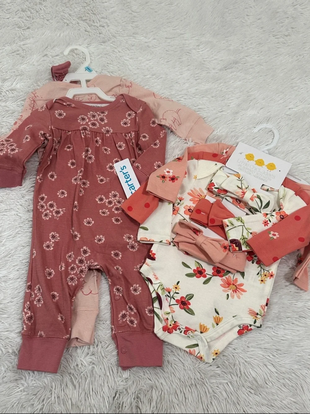 🌷 NWT Infant Clothing Size 3-6 months
